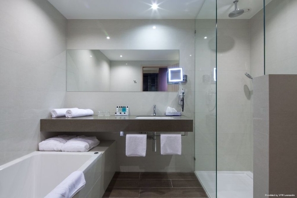Van der Valk Airporthotel (Düsseldorf)